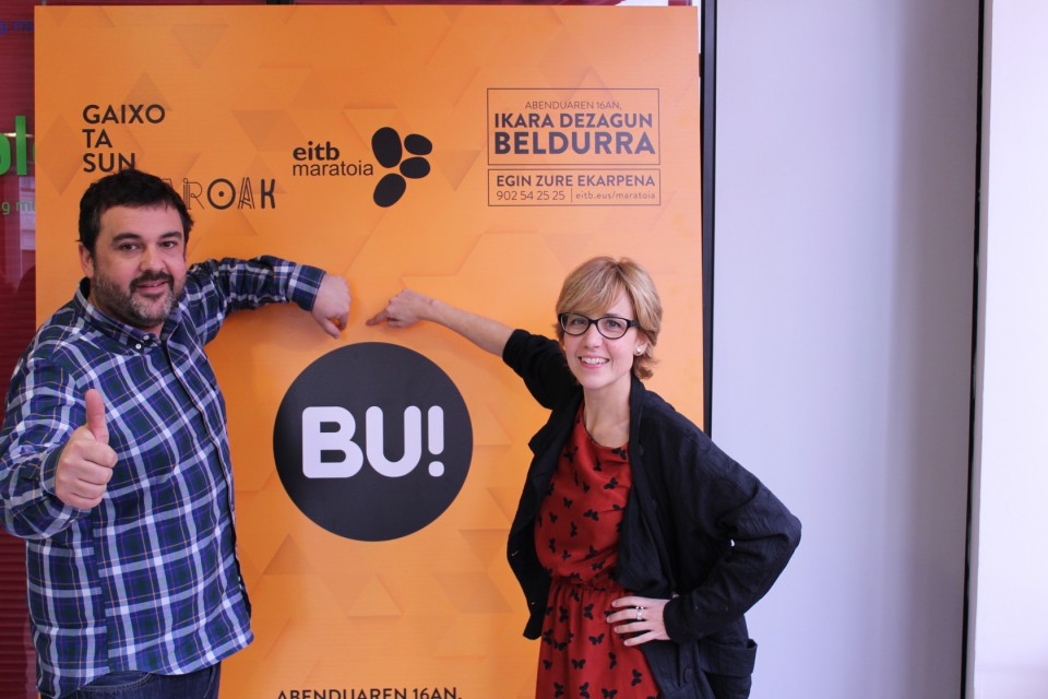 Ander González y Marta Elvira. Foto: EiTB.