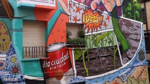 El arte urbano en la regeneración de los barrios viejos.