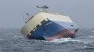 Traslado del 'Modern Express' al puerto de Bilbao. Foto: EFE.