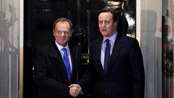 El primer ministro británico, David Cameron, y el presidente del Consejo Europeo, Donald Tusk. EFE