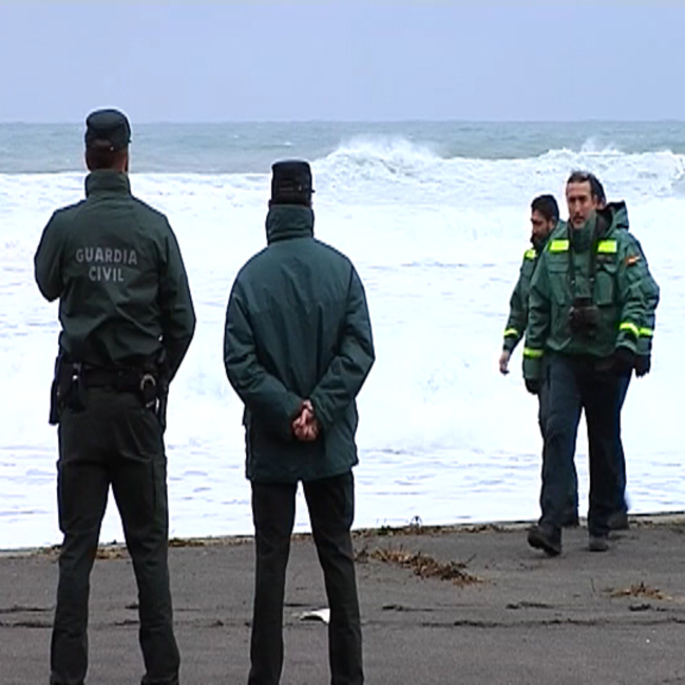 Búsqueda del bebé desaparecido en la costa de Navia