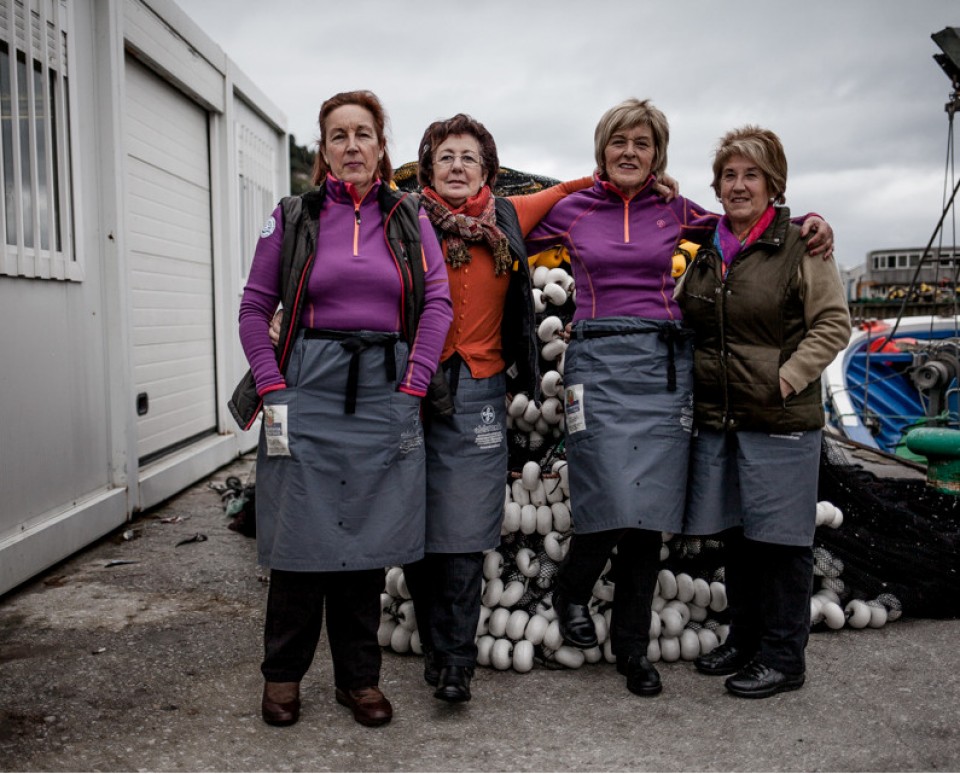 Guruzne Badiola, Mari Egiguren, Garbiñe Garaialde eta Josune badiola saregileak