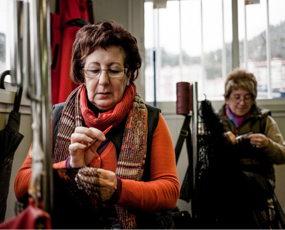 Mari Egiguren eta Josune Badiola saregileak