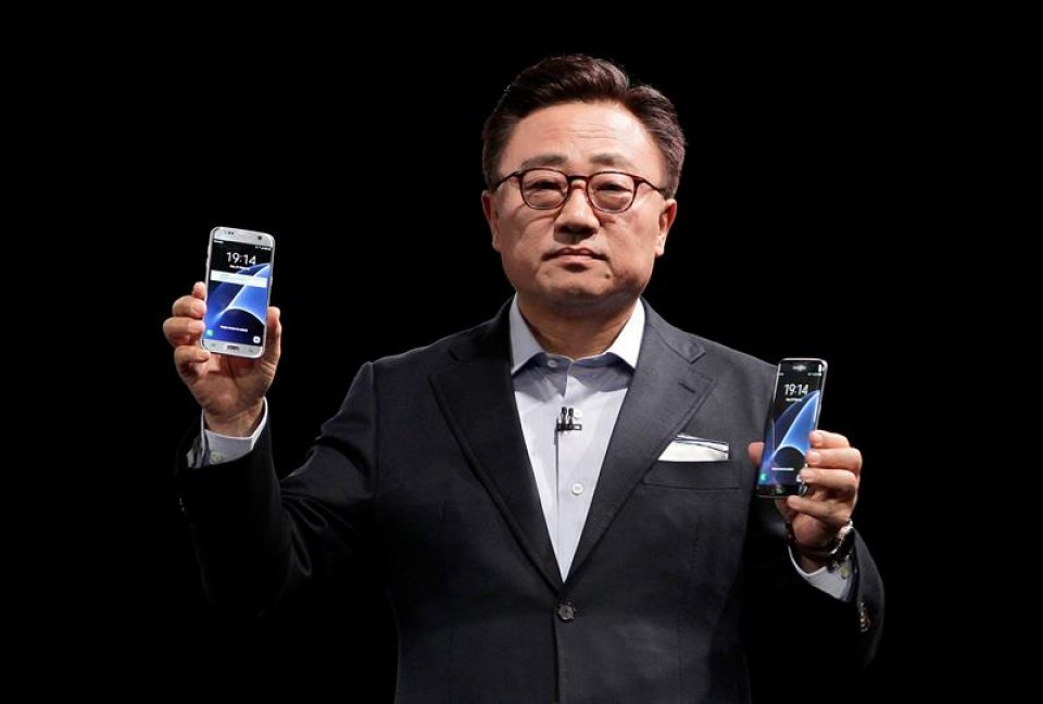 Samsung Galaxy 7a aurkeztu dute MWCen atarian.