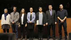 PNV, EH Bildu, Podemos e IU piden retirar 17 recursos contra leyes navarras