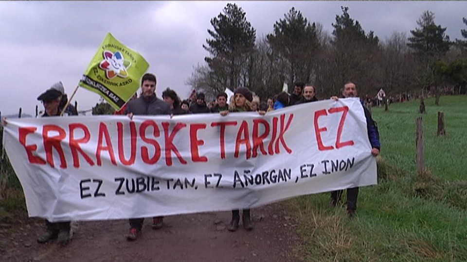 Protesta en Zubieta contra la incineradora. EiTB. 