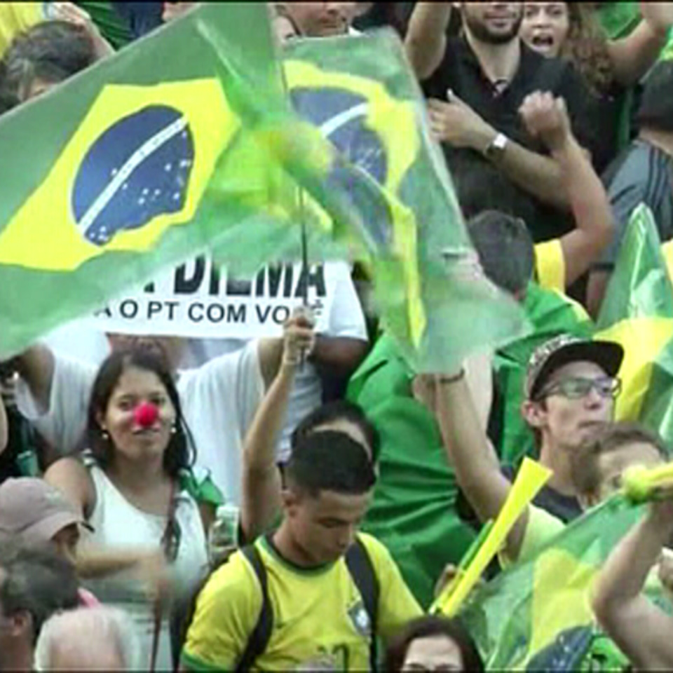 Manifestación pidiendo el encarcelamiento de Lula en Brasil