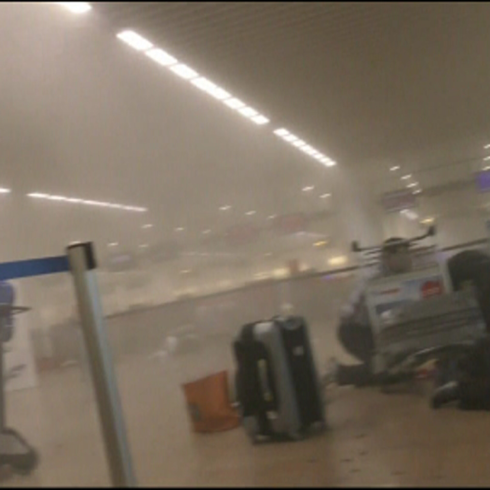 El aeropuerto, tras la deflagración. Foto: EiTB