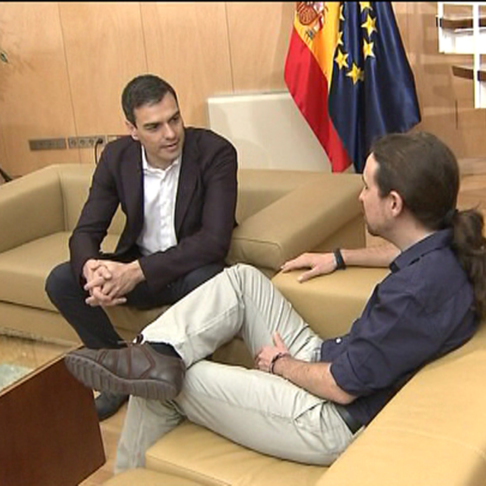 Pedro Sánchez y Pablo Iglesias se muestran optimistas tras su reunión