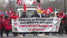 Miles de manifestantes salen a la calle en Baiona contra la reforma laboral