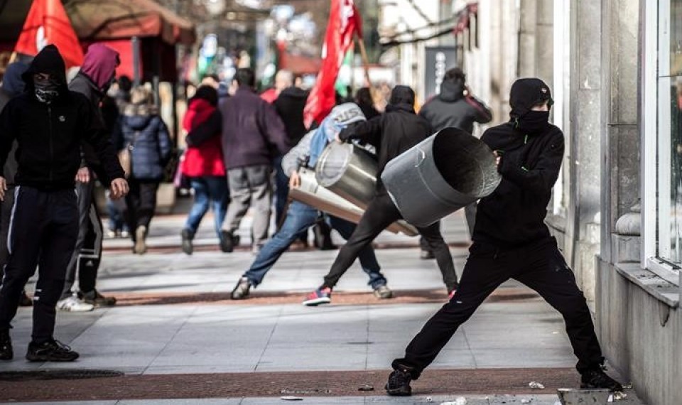 Imagen de los altercados de aquel día, en la Gran Vía. Foto: EFE