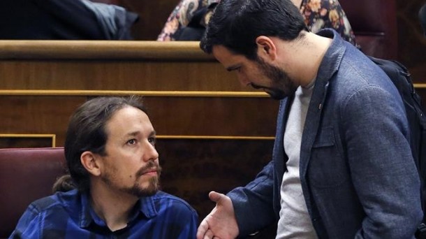 Pablo Iglesias eta Alberto Garzon Diputatuen Kongresuan. Argazkia: EFE