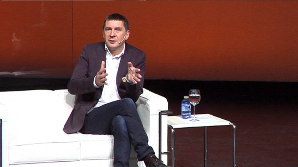 Arnaldo Otegi en el forum organizado por 'Gara' en el Kursaal. Foto: EiTB