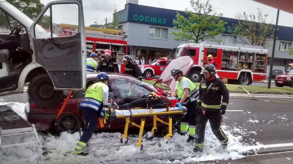 Simulakroa Hondarribiko aireportuan: Euskadi Irratia