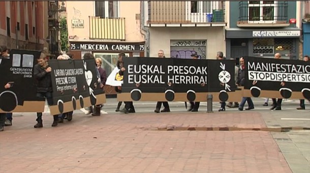 Manifestación de Sare. EITB