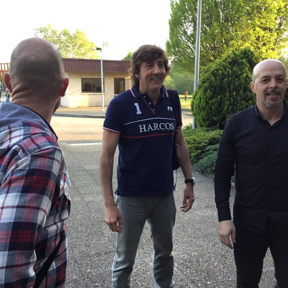 Patxi Salinas, Juaristi y Juanma llega a la sede de EiTB