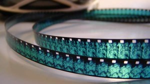 Francia autoriza a menores de 18 ver cine con sexo explícito