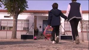 Los niños regresan a clase en Seseña