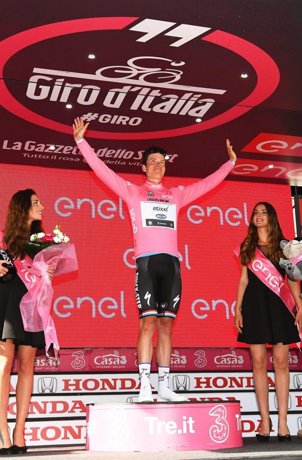 Bob Jungels, liderra 10. etaparen ostean