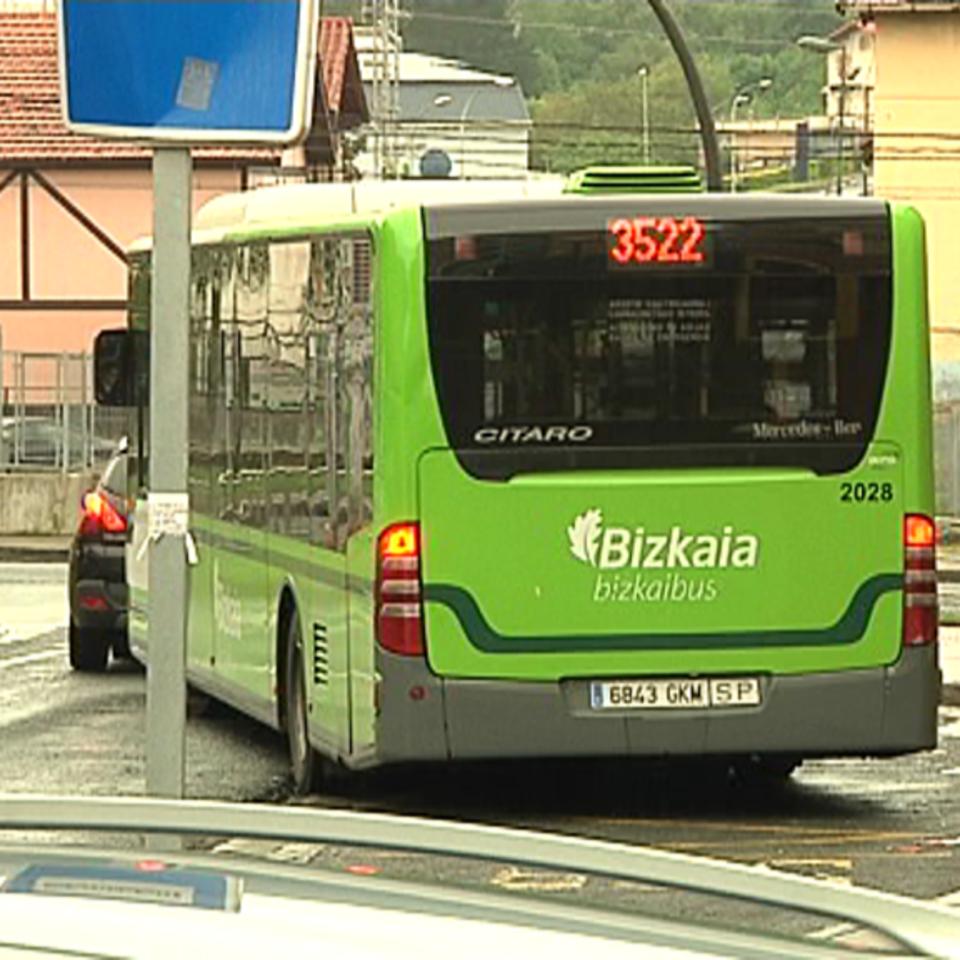 La diputación de Bizkaia no reforzará el servicio de autobuses a Leioa