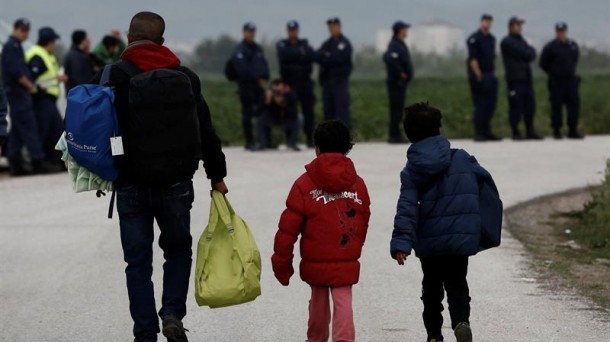 Idomei: Refugiados entre Grecia y Macedonia                           