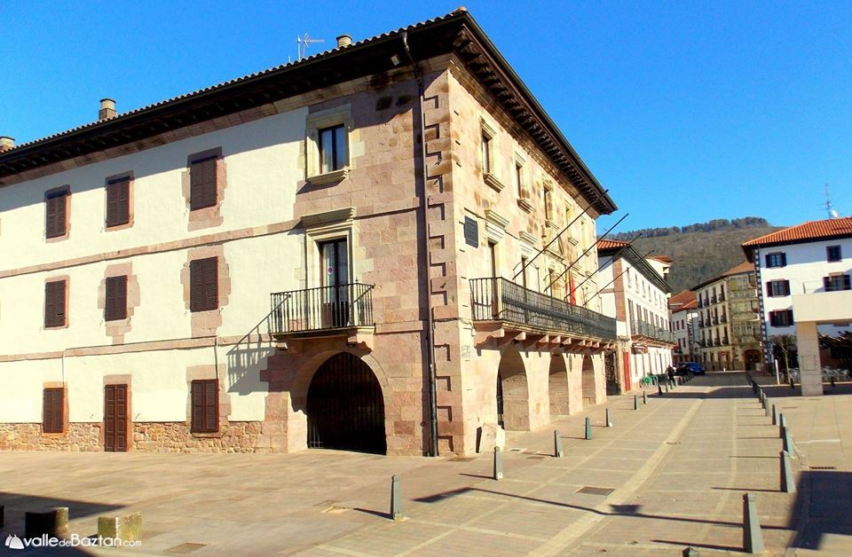 El Ayuntamiento de Baztan, en Elizondo. Foto: vallebaztan.com