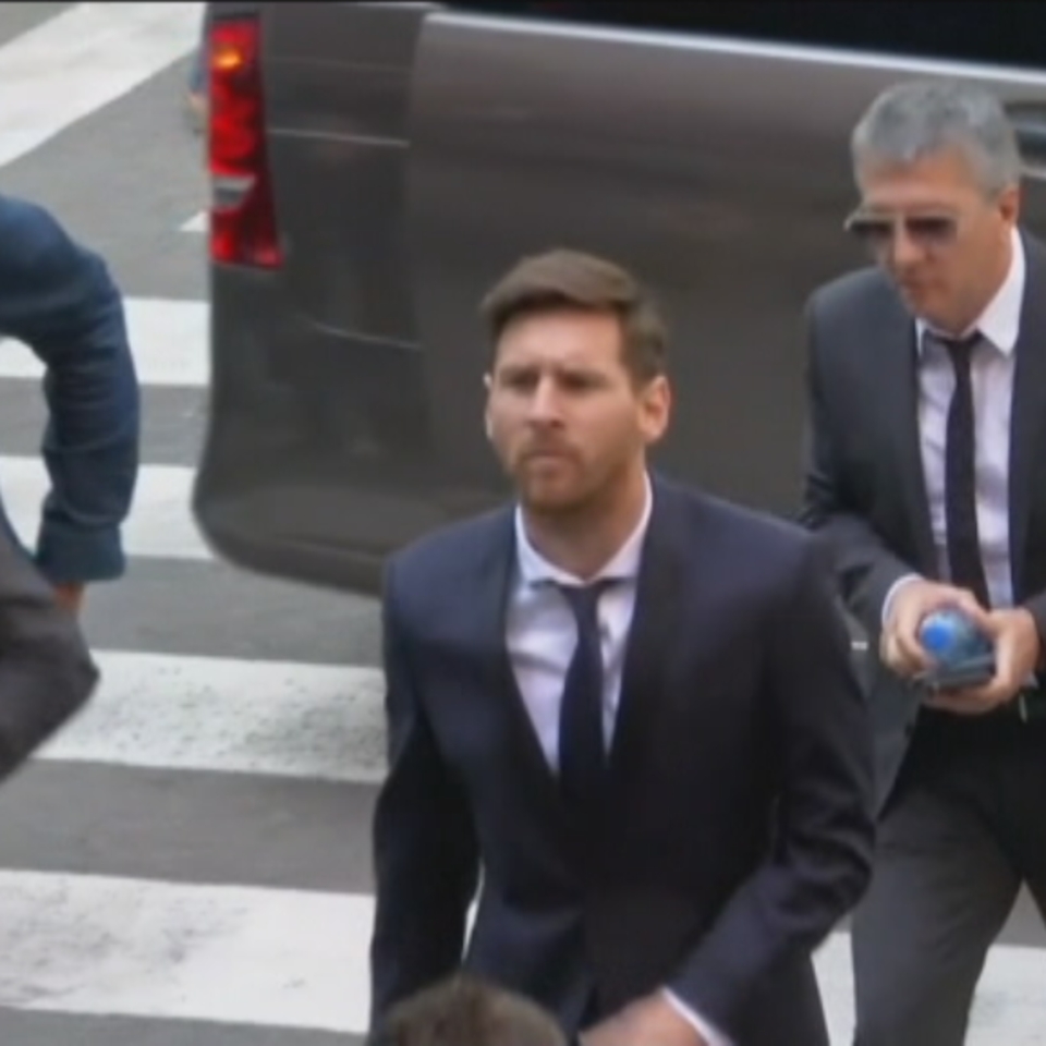 Leo Messi llega a la Audiencia de Barcelona