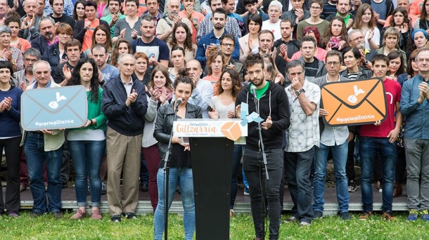 Tolosan goizean egin duten ekitaldia. Argazkia: Gure Esku Dago. 