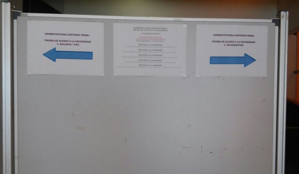 Azterketara sartu aurreko giroa. Bilboko Ingeniaritza Eskola.