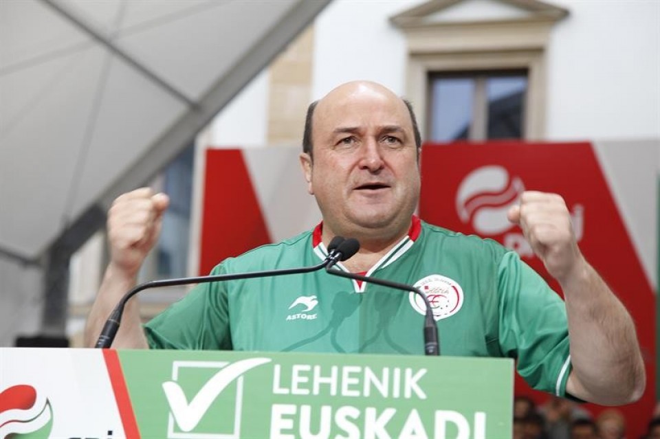 EAJren ekitaldia Amorebieta-Etxanon (2016-06-17). Argazkia: EFE