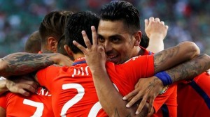 Txilek 7-0 jipoitu du Mexiko eta Argentinak Venezuela menderatu du