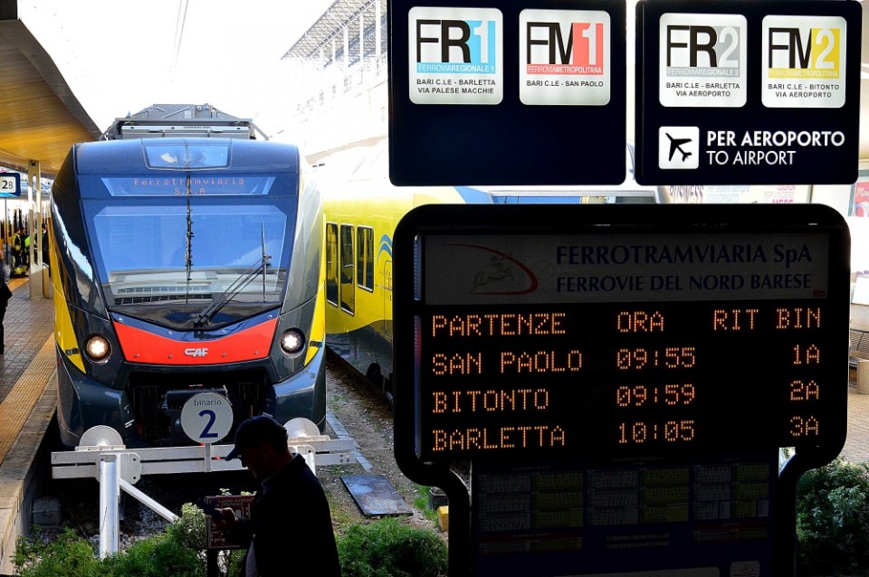 Uno de los trenes de CAF en Bari. Foto: CAF