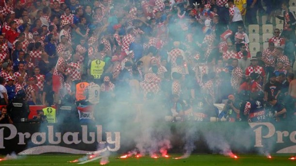 Ultras de Croacia. Foto: EFE