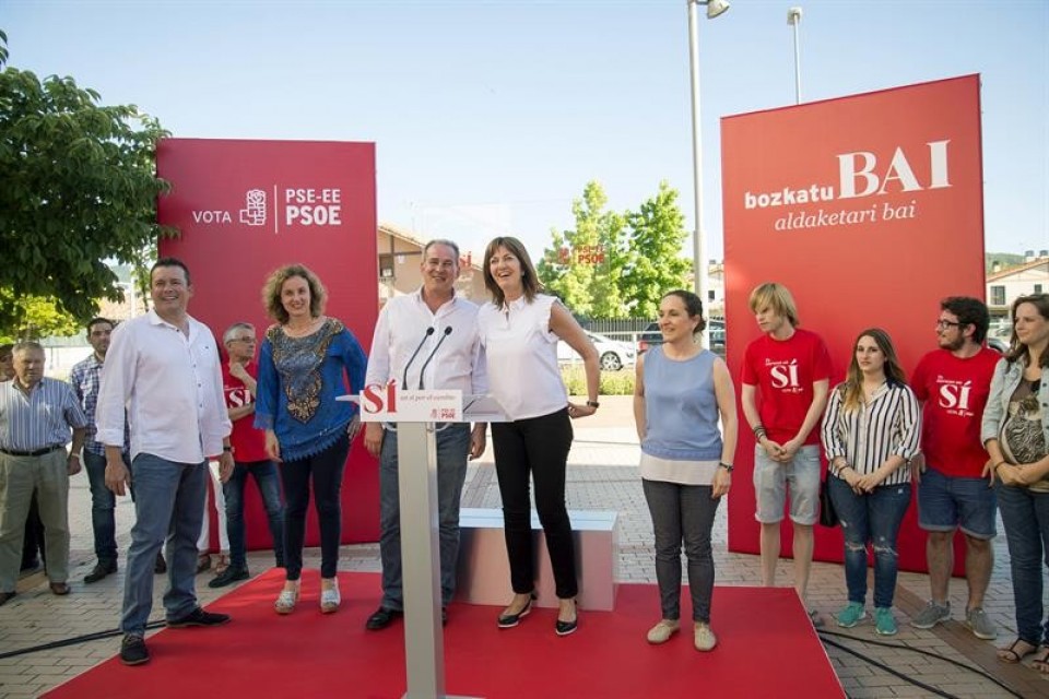 PSE-EEren ekitaldia Iruña Okan (2016-06-20). Argazkia: EFE