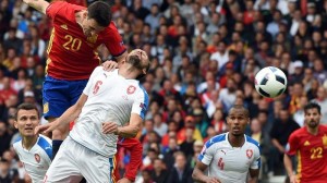 Aritz Adurizek hasieratik joka dezake Kroaziaren kontra