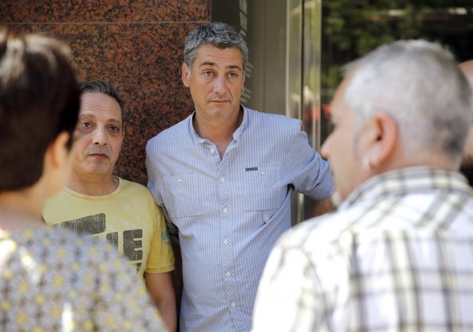 EH Bilduk bertan behera utzi ditu kanpainako ekitaldiak, Gasteizko hilketa matxista dela eta (2016-06-21). Argazkia: EFE