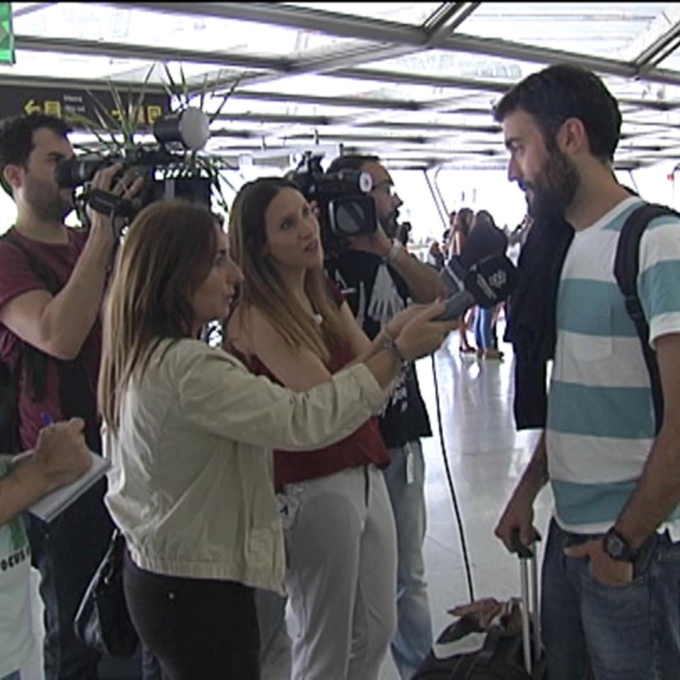 Los pasajeros subrayan la normalidad en el aeropuerto turco