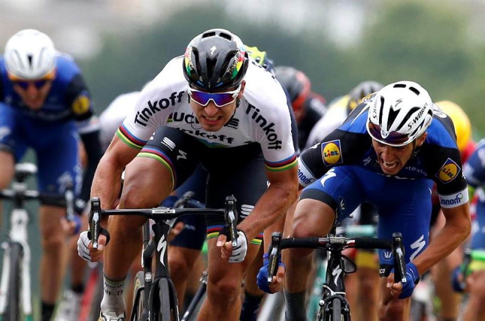 Frantziako Tourra, 2. etapa. Argazkia: Efe.