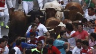 Rápida y limpia estampida de los toros de Jandilla 