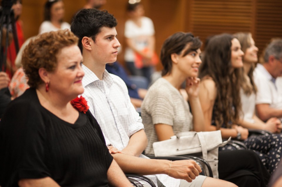 Karmele Larrinaga, Markel Gajate, Bárbara Rivas y Ainhoa Larrañaga