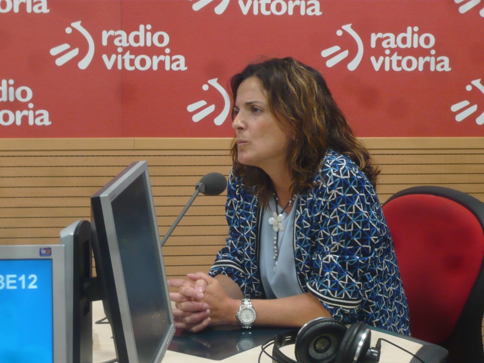 Beatriz Artolazabal cree que Lanbide debe seguir gestionando la RGI