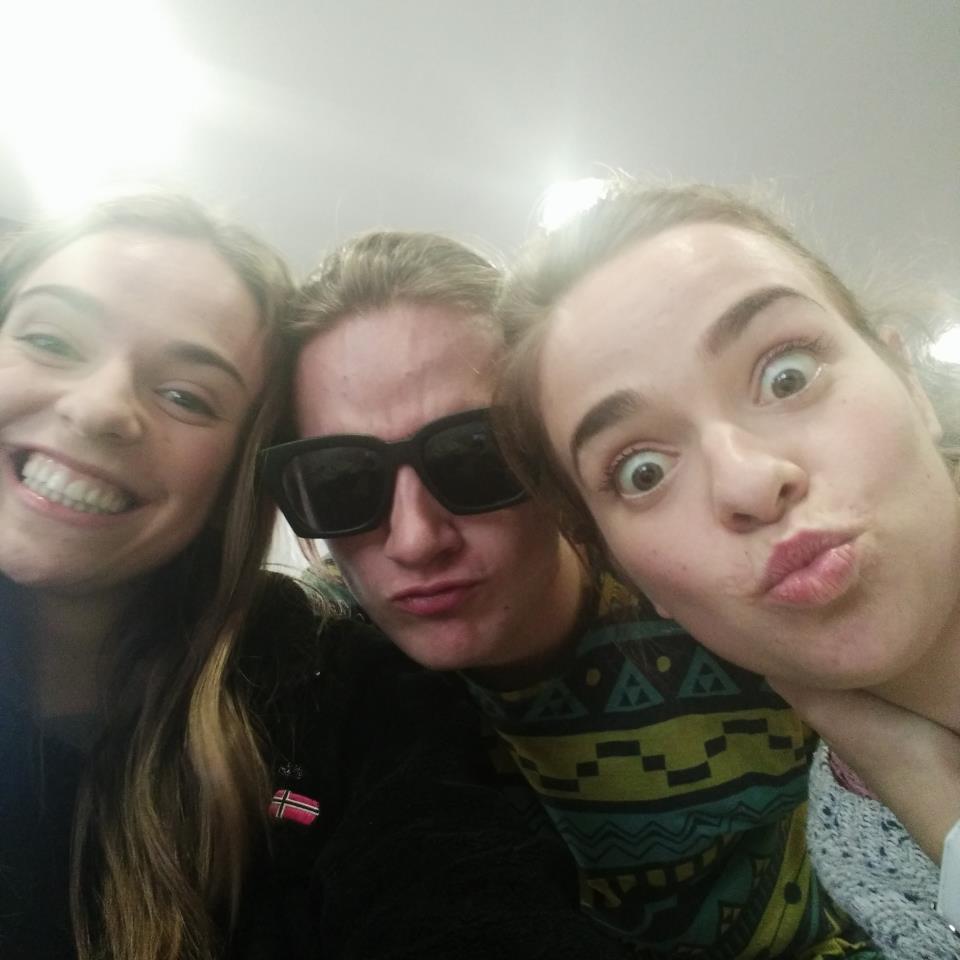 Twin Melody eta Aritz Mendiola sekuentzia eta sekuentzia artean