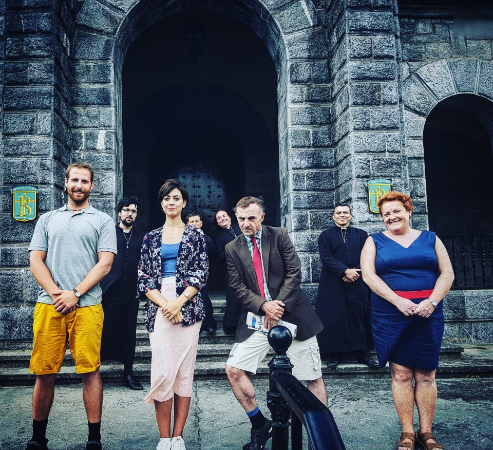 Borja Uribesalgo, Barbara Rivas, Ramon Agirre eta Karmele Larrinaga Basakabiko sarreran