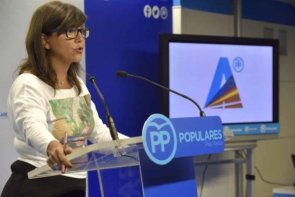 Nerea Llanos durante la presentación de la campaña del PP vasco. Foto: EFE