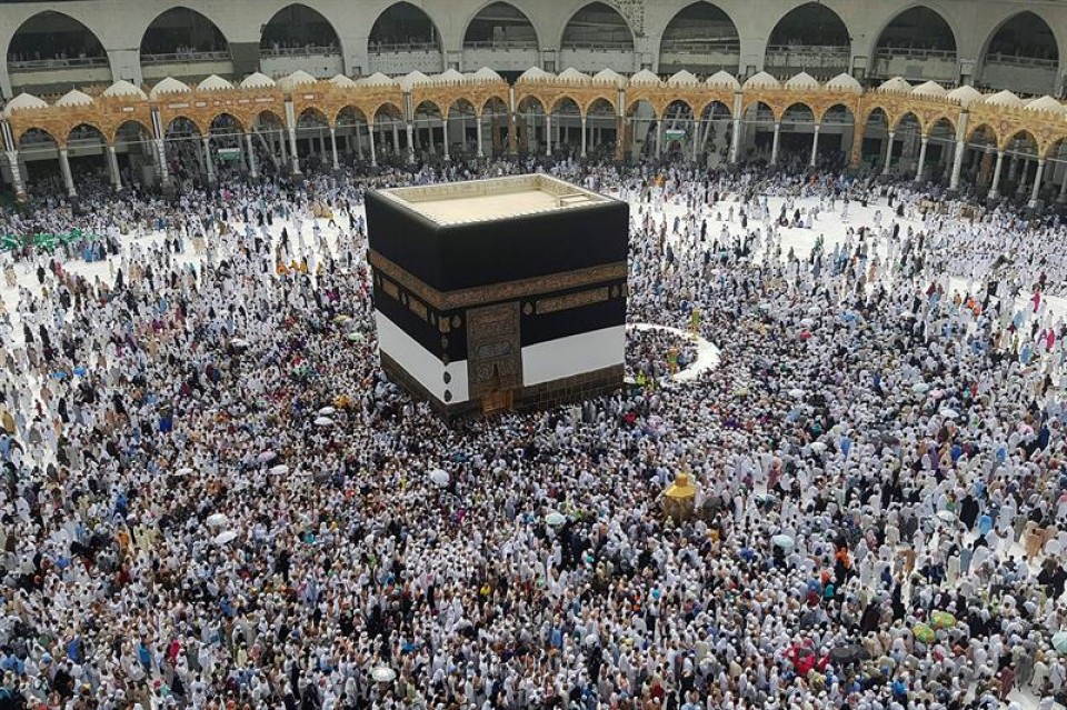 Milioi bat musulman baino gehiago espero dira Mekan. Argazkia: EFE