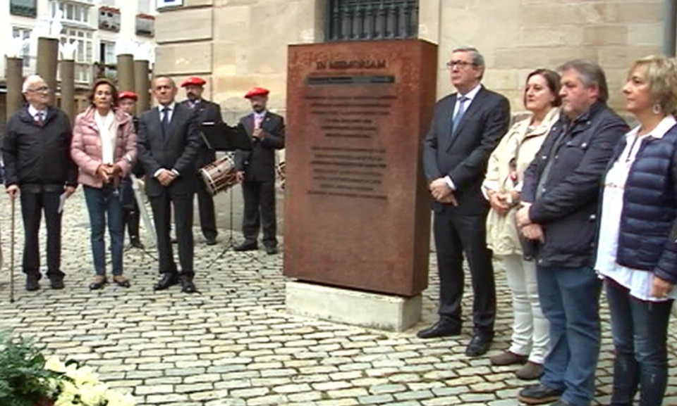 Homenaje a Teodoro Olarte en Vitoria. Foto: eitb