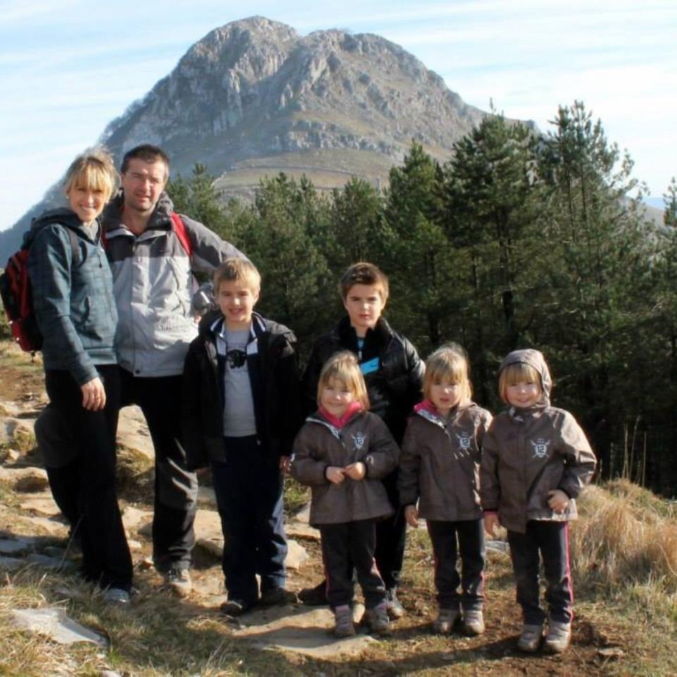 Nagore Aramendiren familia Hernion