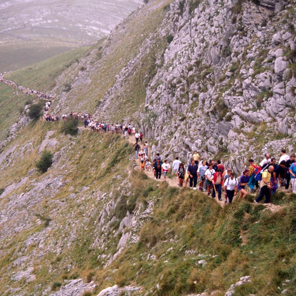 Hernio mendira igotzen. JuanJose Agirre