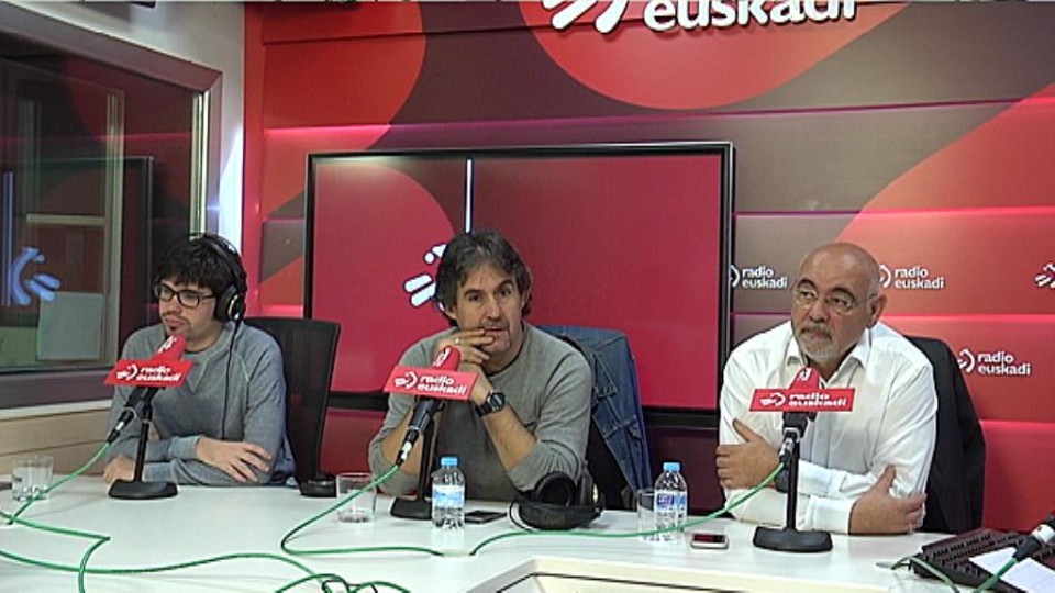 Radio Euskadiko 'Parlamento de las Ondas' tertuliako argazkia. EiTB