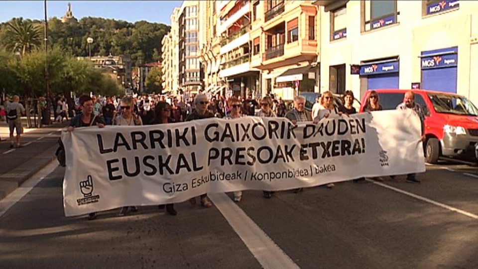 Manifestación pòr los derechos de los presos enfermos en San Sebastián. Foto: EiTB